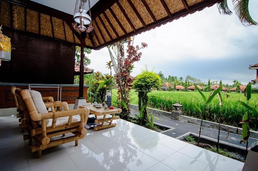 Двухместный (Номер Делюкс с видом на рисовые поля), Puji Hostel and Bungalow Ubud