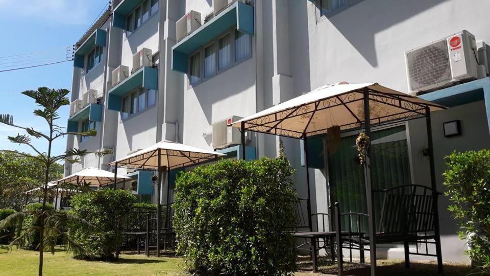 Апартаменты (Двухместный номер Делюкс с 1 кроватью и выходом в сад) апарт-отеля Addera Residence Hua Hin, Хуахин