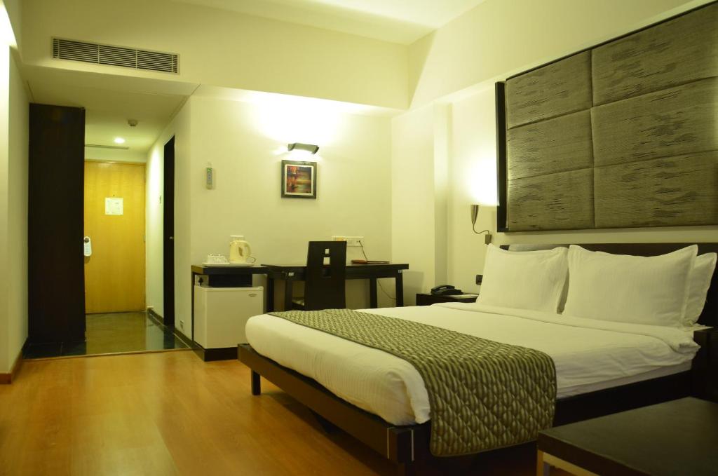 Двухместный (Представительский двухместный номер с 1 кроватью) курортного отеля Cambay Sapphire, Gandhinagar, Гандинагар