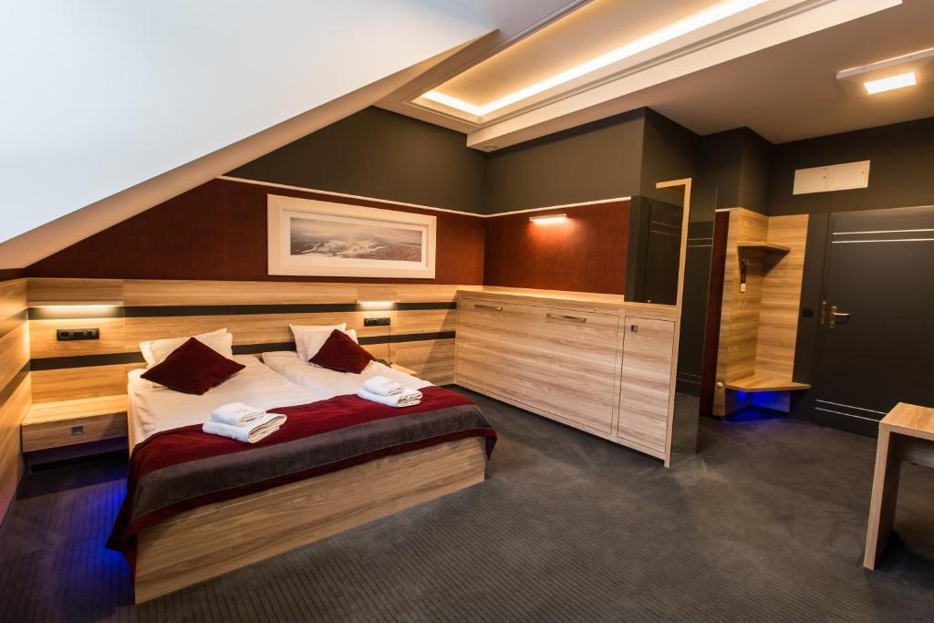 Двухместный (Улучшенный двухместный номер с 1 кроватью) отеля Villa Winterpol, Карпач