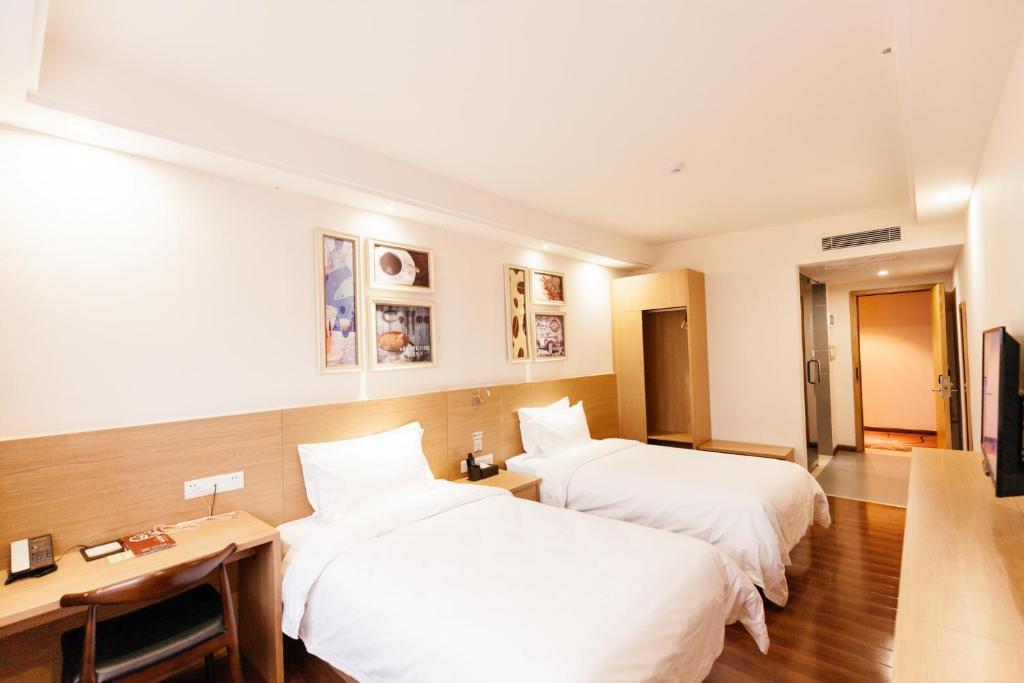 Двухместный (Двухместный номер Делюкс с 2 отдельными кроватями) отеля T Social Hotel, Гуанчжоу