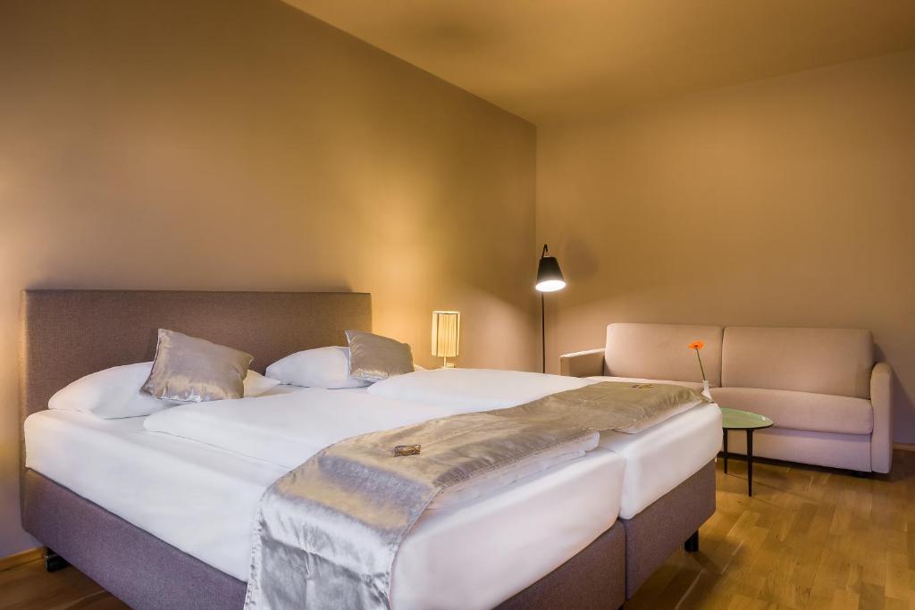 Трехместный (Бюджетный трехместный номер с общей ванной комнатой) отеля Novum Hotel City Stay Frankfurt, Франкфурт-на-Майне