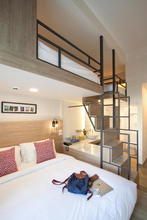 Семейный (Cемейный номер с собственной ванной комнатой), Lub d Philippines Makati