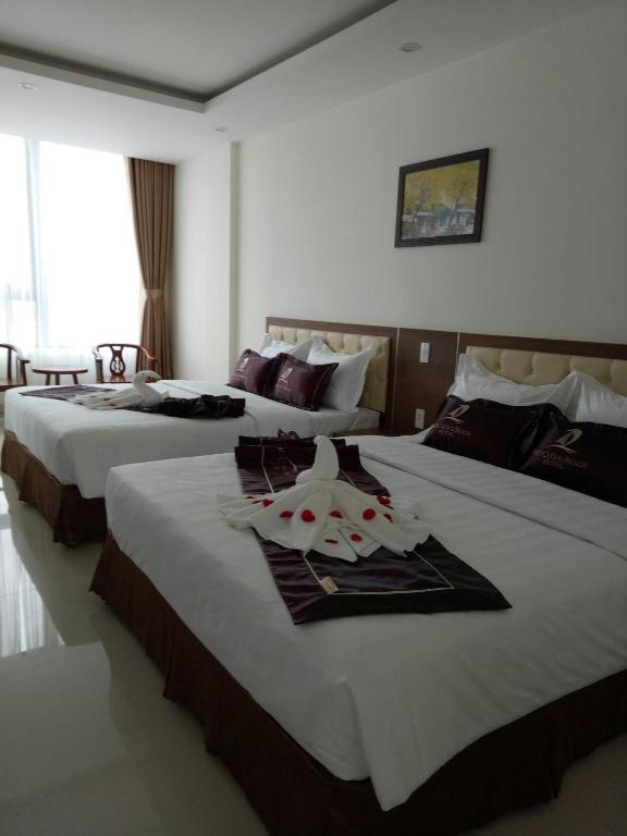 Двухместный (Улучшенный двухместный номер с 1 кроватью) отеля Phu Cuong Beach Hotel, Донгхой