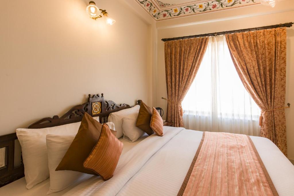 Двухместный (Двухместный номер Делюкс с 1 кроватью) отеля Umaid Residency - A Regal Heritage Home, Джайпур