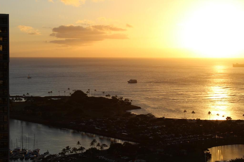 Семейный (Вайкики, с видом на океан), LSI Resorts at Ala Moana