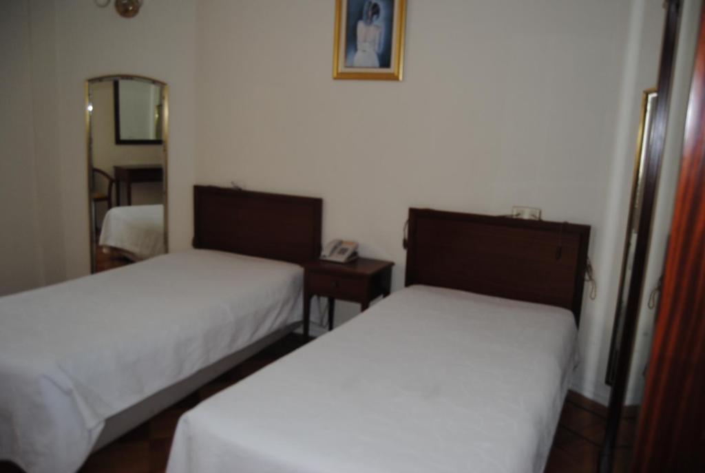 Двухместный (Двухместный номер Супер-Делюкс с 1 кроватью) гостевого дома Peninsular, Порту