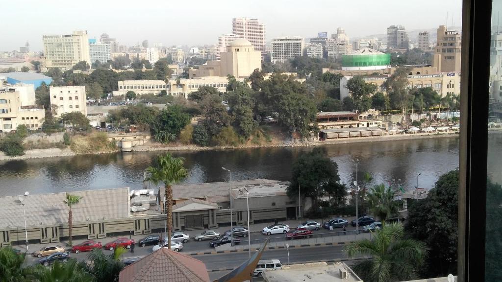 Двухместный (Номер Делюкс с видом на Нил) отеля Pharaohs Hotel, Каир