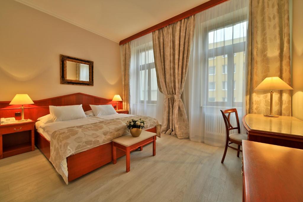 Двухместный (Двухместный номер с 1 кроватью или 2 отдельными кроватями) отеля Carlton, Прага