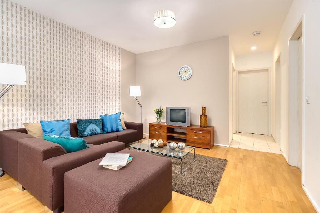 Апартаменты (Апартаменты с 2 спальнями и балконом), Quality Point Apartments