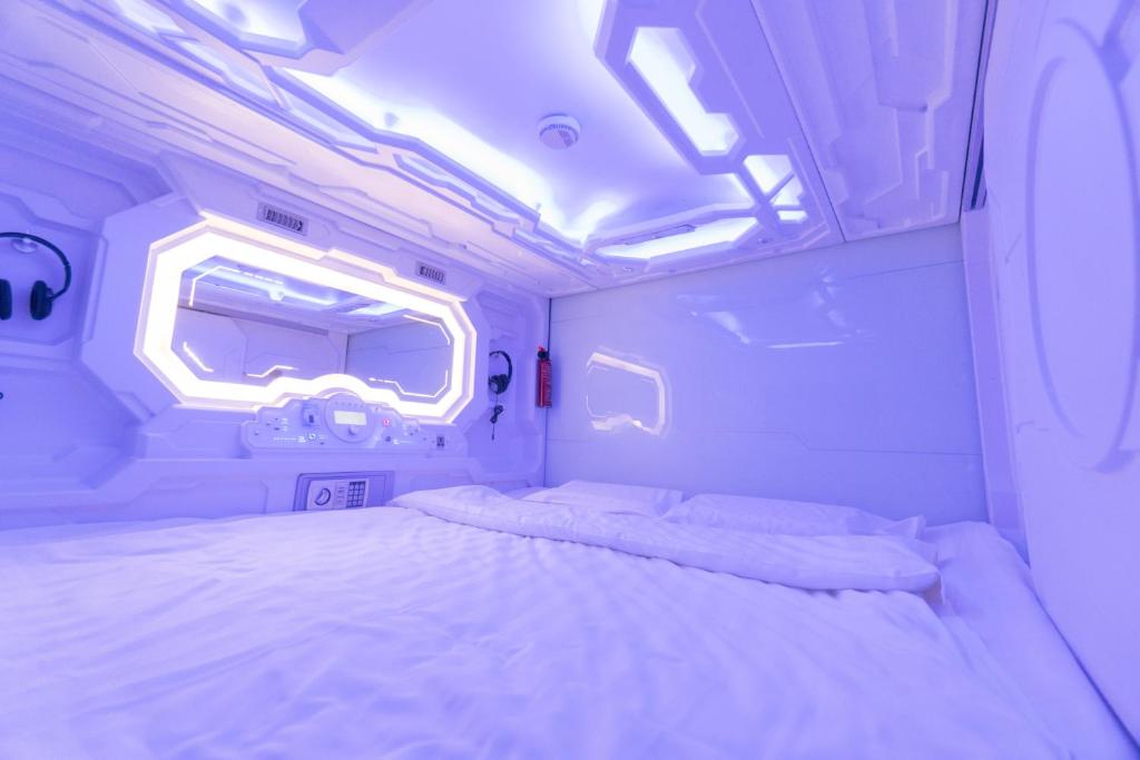 Одноместный (Одноместный номер Делюкс), Seaview Capsule Hotel