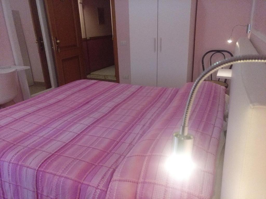 Двухместный (Двухместный номер с 1 кроватью или 2 отдельными кроватями) отеля Hotel Linda, Сорренто