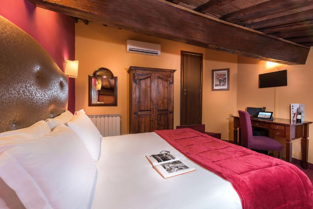 Двухместный (Двухместный номер эконом-класса с 1 кроватью) отеля Hotel Ginori Al Duomo, Флоренция