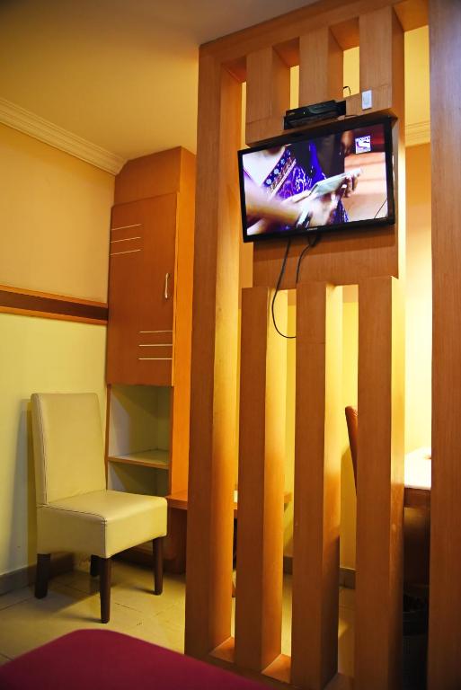 Двухместный (Двухместный номер эконом-класса с 1 кроватью) отеля Grand Choice, Бангалор