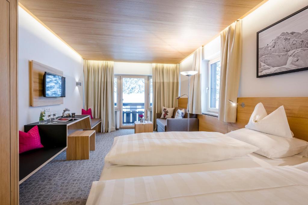 Двухместный (Двухместный номер «Комфорт» с 1 кроватью) отеля Cresta.Alpin.Sport.Hotel, Лех