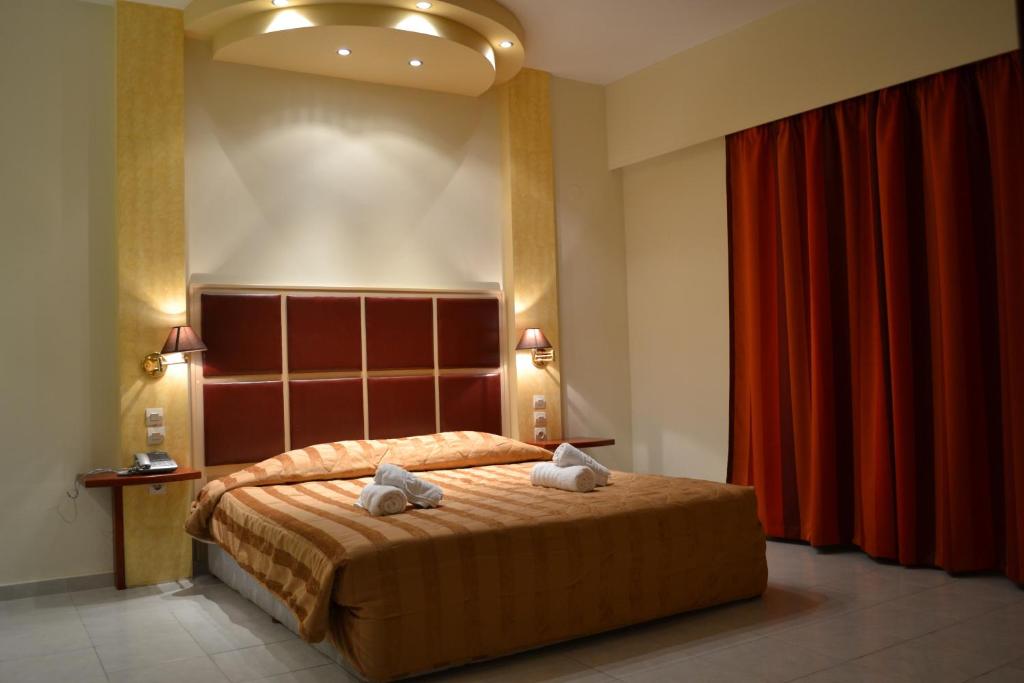 Четырехместный (Улучшенный номер (для 1-4 взрослых)) апарт-отеля Panorama Hotel Apartments, Родос