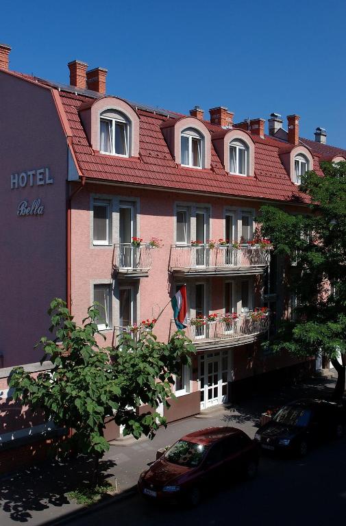 Отель Bella Hotel, Сегед