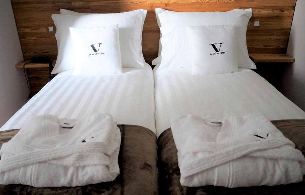 Двухместный (Двухместный номер с 2 отдельными кроватями) отеля O Valentim Hotel, Матозиньюш