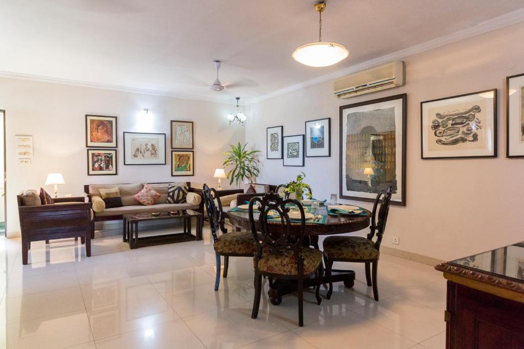 Апартаменты (Апартаменты с 3 спальнями) отеля Neelam, Калькутта