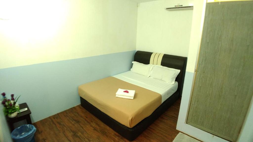 Двухместный (Двухместный номер с 1 кроватью и общим туалетом) отеля Apple 1 Hotel Queensbay, Пенанг