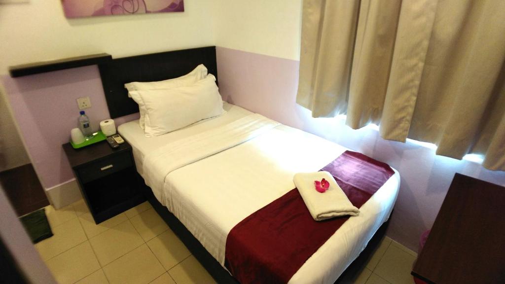 Одноместный (Одноместный номер) отеля Apple 1 Hotel Queensbay, Пенанг