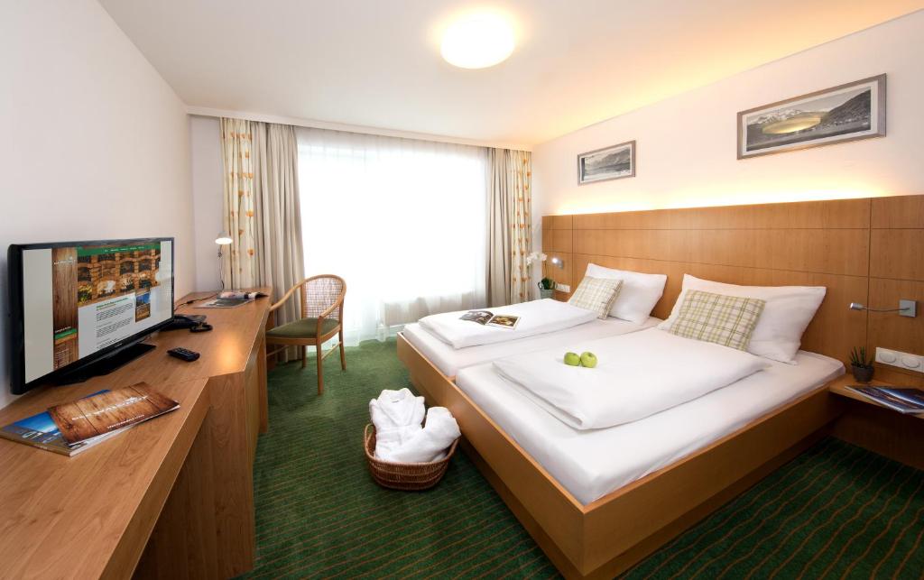 Двухместный (Бюджетный двухместный номер с 1 кроватью) отеля Hotel Der Waldhof, Целль-ам-Зе