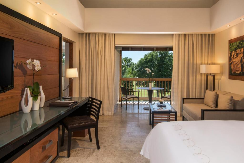 Двухместный (Номер «Элитный» с балконом - Предоставляется гольф-карт) курортного отеля Casa de Campo Resort & Villas, Ла-Романа