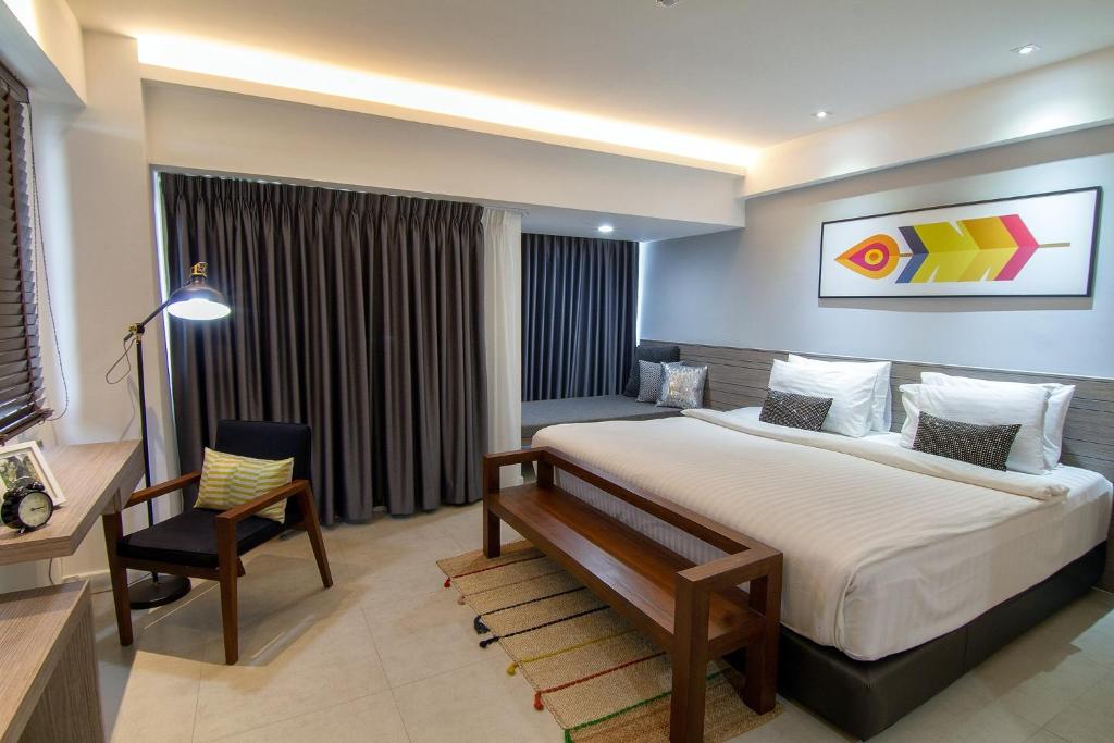 Двухместный (Двухместный номер «Модерн» Делюкс с 1 кроватью или 2 отдельными кроватями) отеля Bossotel Chiang Mai, Чиангмай