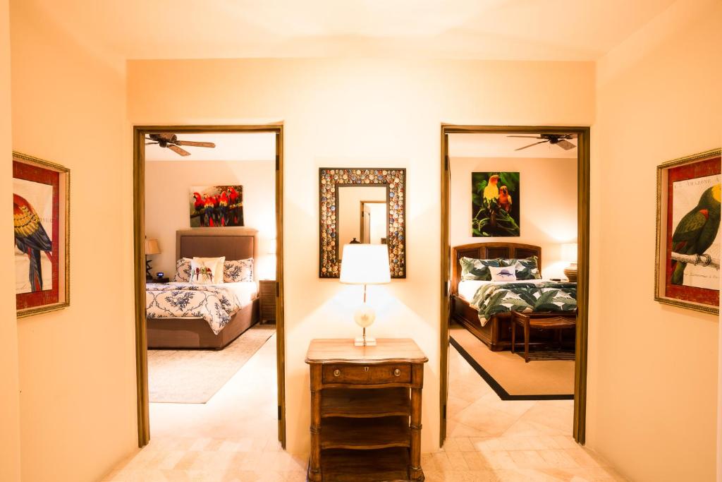 Апартаменты (Апартаменты с 3 спальнями и местом для работы) курортного отеля Hacienda Beach Club & Residences, Кабо-Сан-Лукас