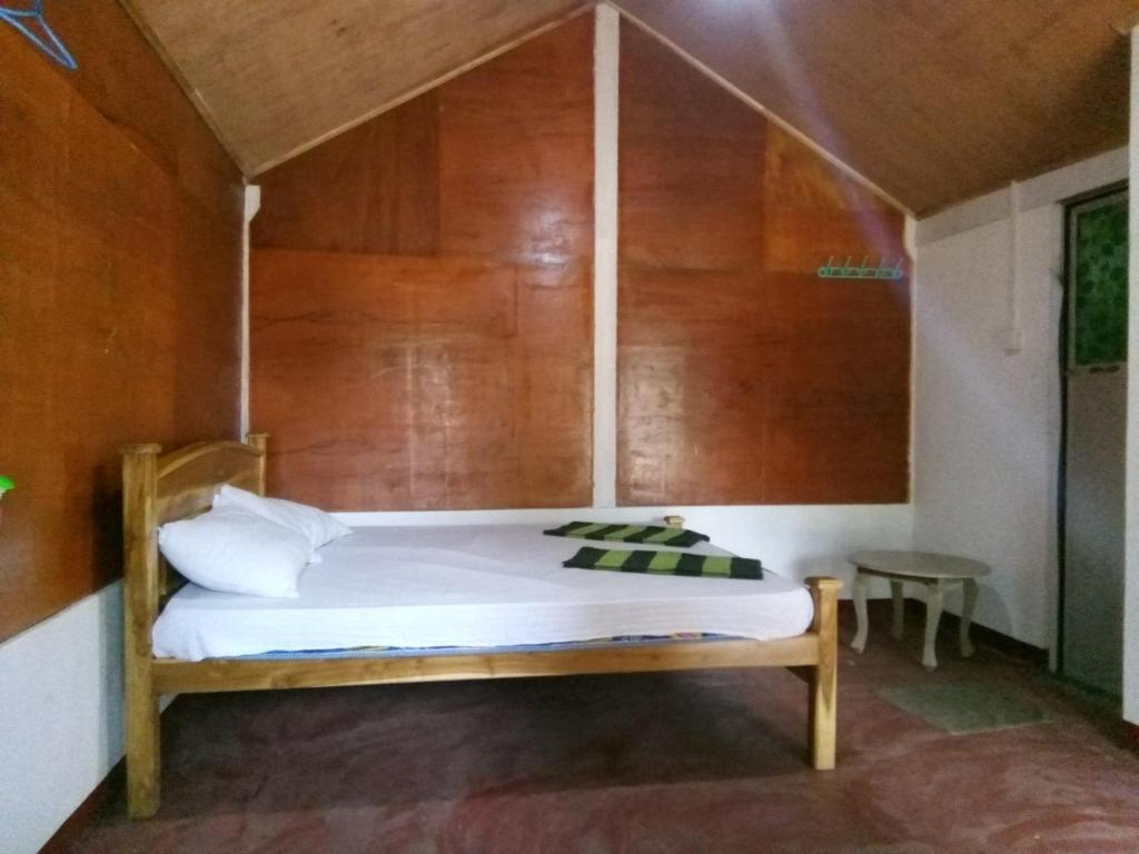 Двухместный (Бюджетный двухместный номер с 1 кроватью) гостевого дома Hotel Sea Shadow, Тринкомали