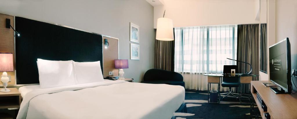 Двухместный (Представительский номер с кроватью размера «king-size» и доступом в представительский лаундж) отеля Pullman Kuala Lumpur Bangsar, Куала-Лумпур