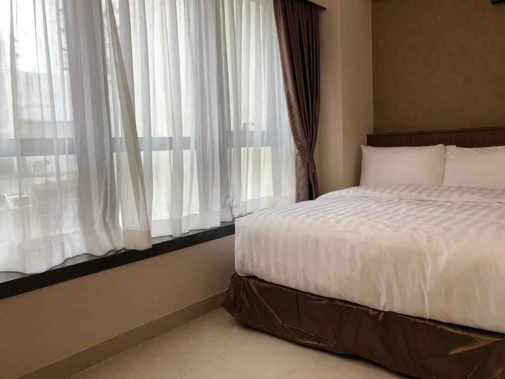 Двухместный (Двухместный номер с 1 кроватью - Подходит для гостей с ограниченными физическими возможностями) отеля WE Hotel, Гонконг (город)