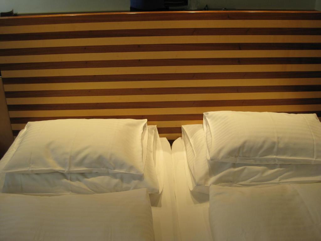 Двухместный (Стандартный двухместный номер с 1 кроватью или 2 отдельными кроватями) отеля City Hotel, Линц
