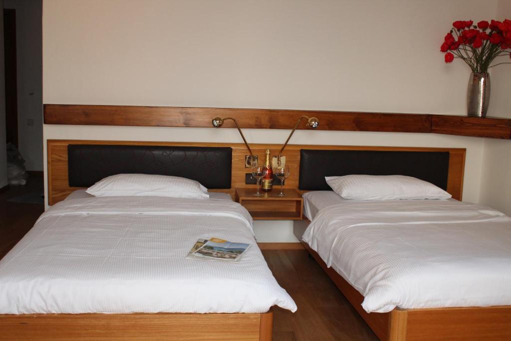 Двухместный (Двухместный номер с 1 кроватью или 2 отдельными кроватями) гостевого дома Hotel Garni Annita, Локарно