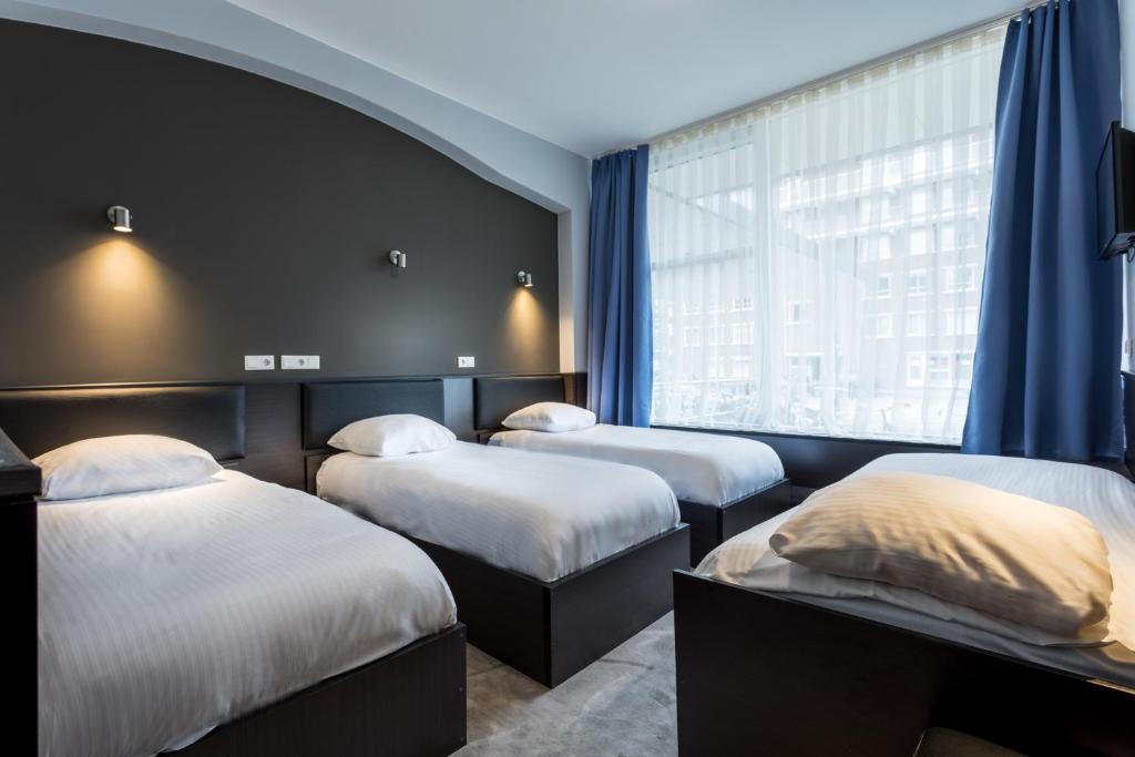 Четырехместный (Четырехместный номер) отеля Belfort Hotel, Амстердам
