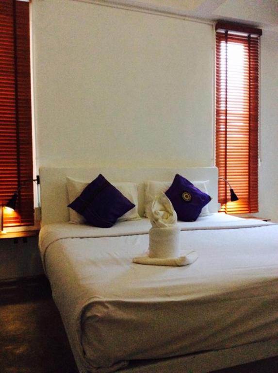 Двухместный (Улучшенный двухместный номер с 2 отдельными кроватями) курортного отеля Sunshine Beach Resort, Ко Тао