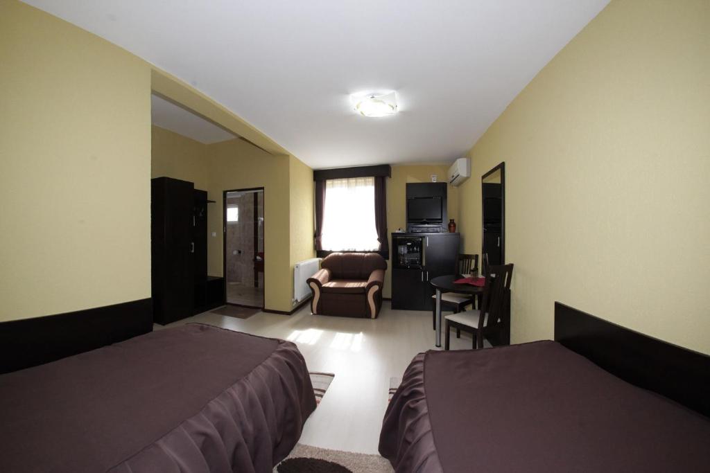 Двухместный (Двухместный номер с 2 отдельными кроватями) гостевого дома Pension Eurosandoor, Совата
