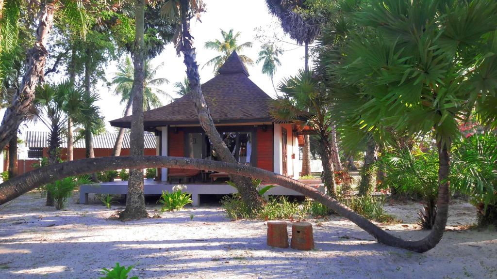 Вилла (Улучшенная вилла (вторая линия)), Koh Mook Sivalai Beach Resort