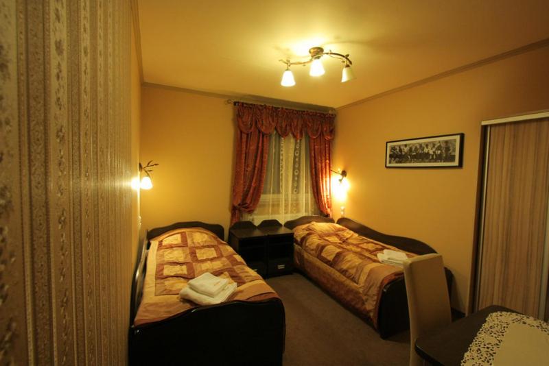 Двухместный (Двухместный номер Делюкс с 2 отдельными кроватями) отеля Hotel Andersen, Жешув