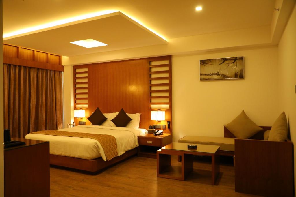Двухместный (Двухместный номер Делюкс с 1 кроватью) отеля Hotel Karthika Park, Тривандрум