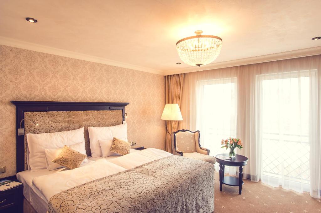 Двухместный (Двухместный номер Делюкс с 1 кроватью) отеля Florian Palace, Йиндржихув-Градец
