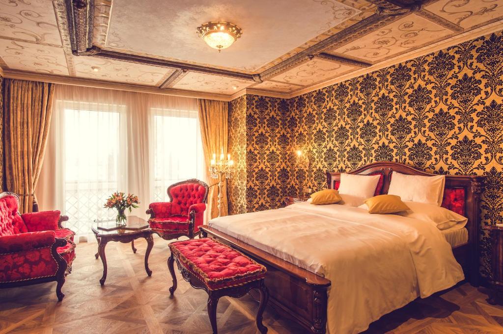 Двухместный (Улучшенный двухместный номер с 1 кроватью) отеля Florian Palace, Йиндржихув-Градец