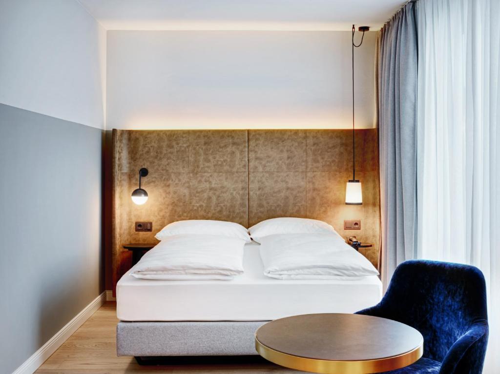 Двухместный (Двухместный номер с 1 кроватью или 2 отдельными кроватями) отеля STAGE 12, Инсбрук
