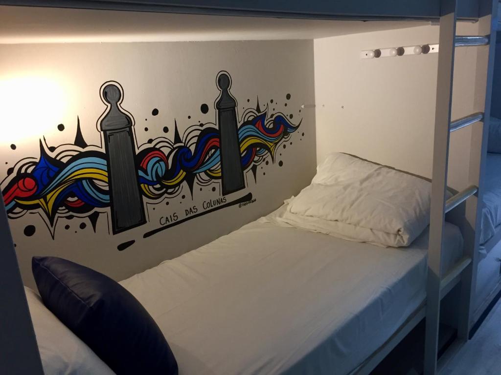 Номер (Кровать в общем 10-местном номере для мужчин), Golden Tram 242 Lisbonne Hostel