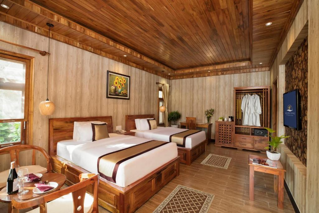 Двухместный (Двухместный номер с 2 отдельными кроватями и видом на бассейн) курортного отеля Golden Topaz Phu Quoc Resort, Дуонг-Донг