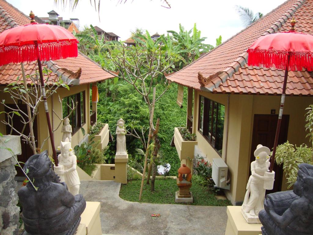 Двухместный (Deluxe Double Room with Ricefield and Pool View), Sri Bungalows Ubud