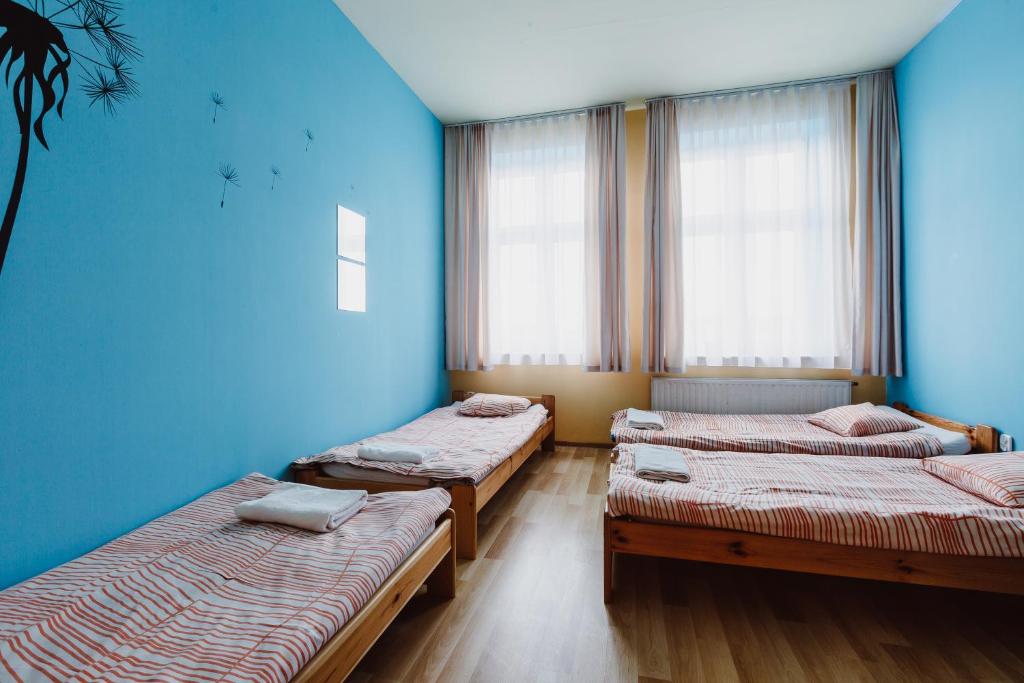 Четырехместный (Четырехместный номер с общей ванной комнатой), Hostel Tara