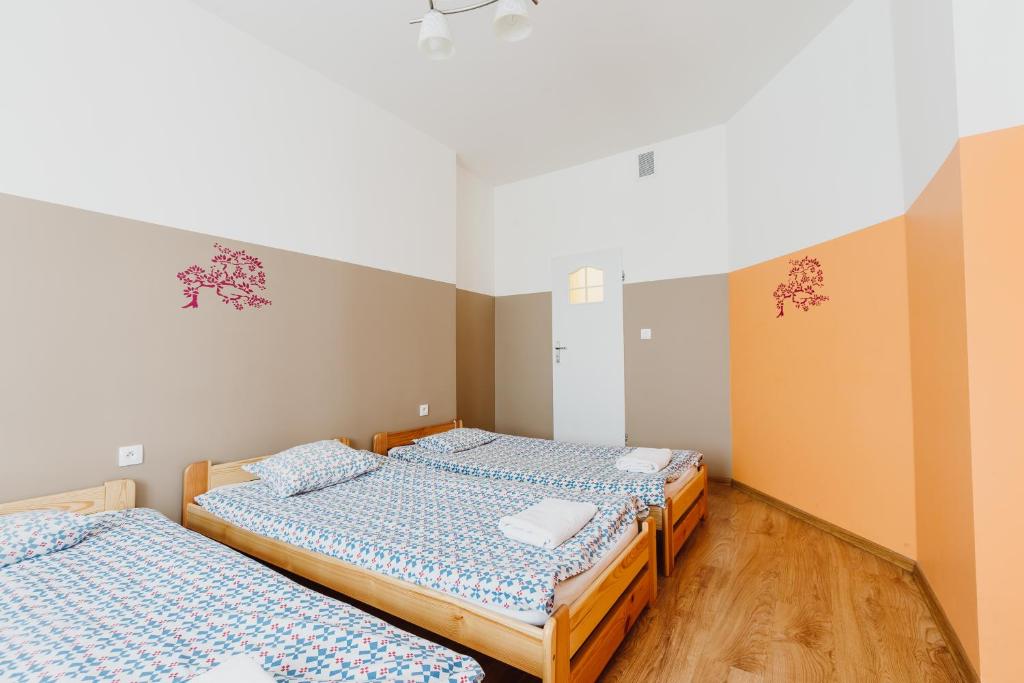 Студио (Номер-студио (для 9 взрослых)), Hostel Tara