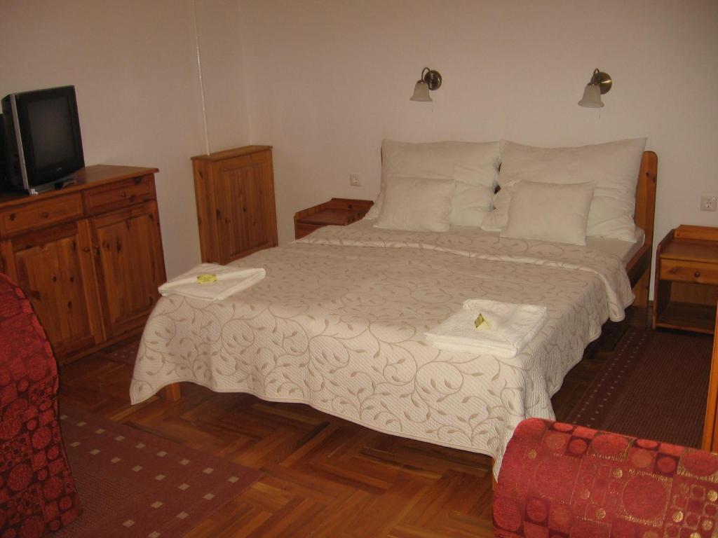 Двухместный (Двухместный номер с 1 кроватью) гостевого дома Mater Salvatoris House, Геделле
