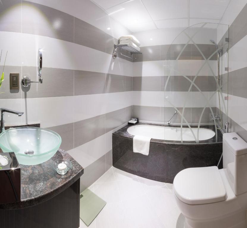 Сьюит (Люкс «Премиум» с 1 спальней) отеля Gevora Hotel, Дубай